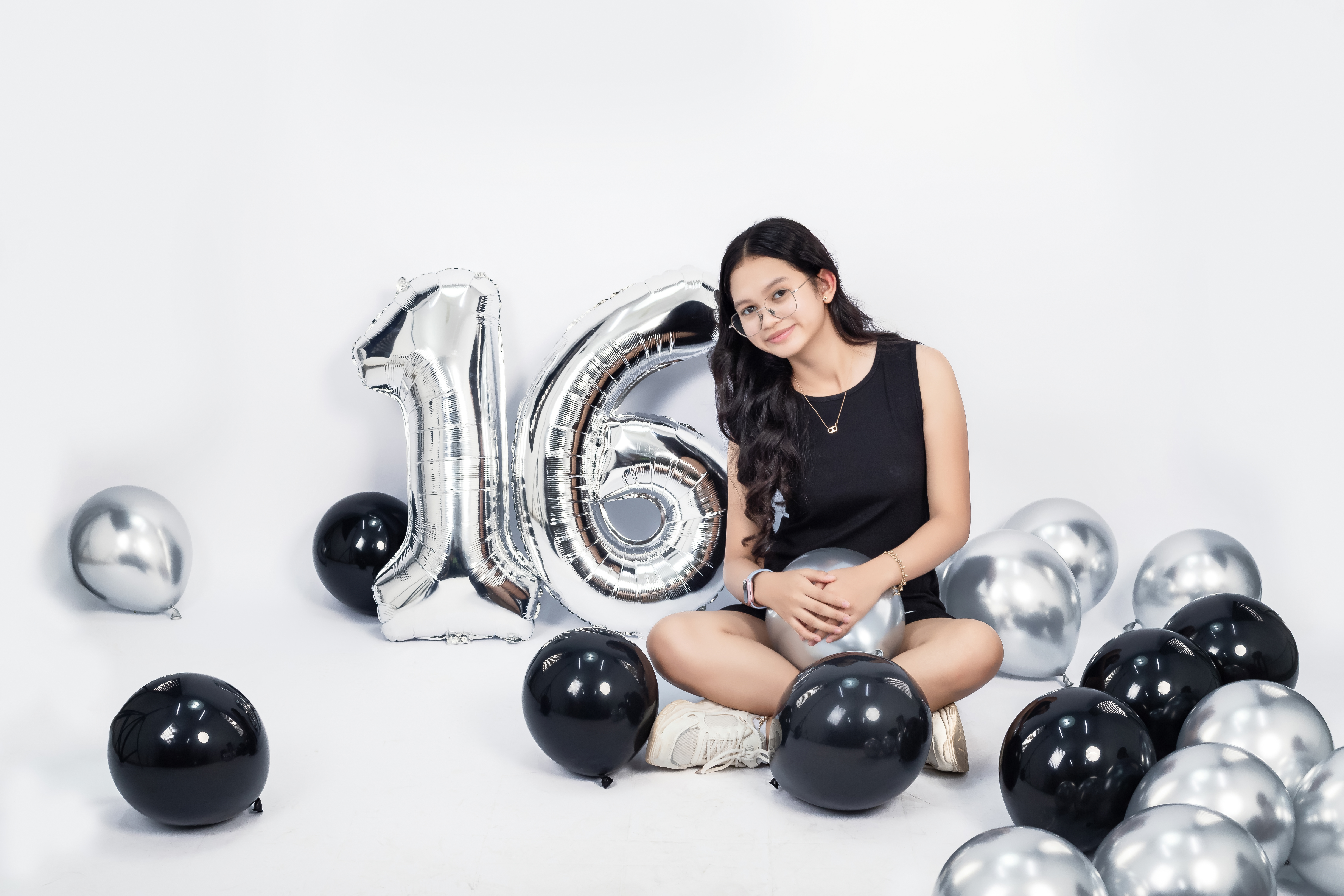 Celebrate Before the Big Day: Why a Pre-Birthday Photoshoot at Krapher Studio Is Worth It highlight 2